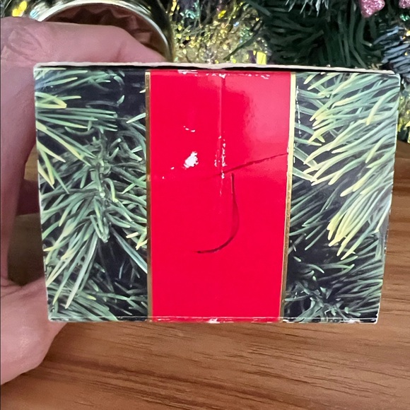 VINTAGE 1990 Hallmark Keepsake "Starlight Angel" Magic Light ornament LIGHTS UP! - Picture 7 of 13